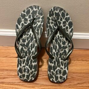 JCrew white leopard flip flops 8